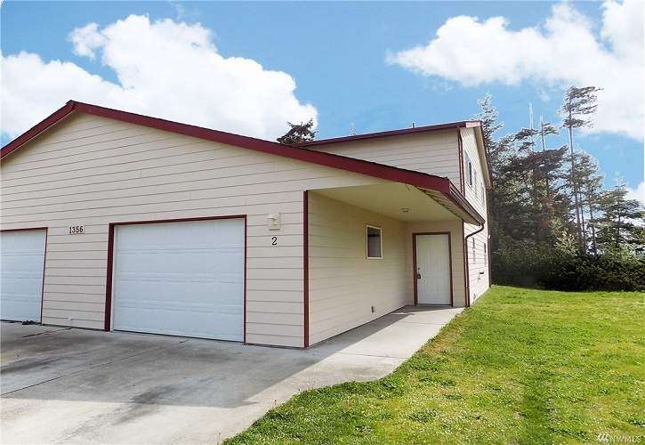 1356 NW Falls Creek Lp Unit #1 & 2, Oak Harbor, WA 98277