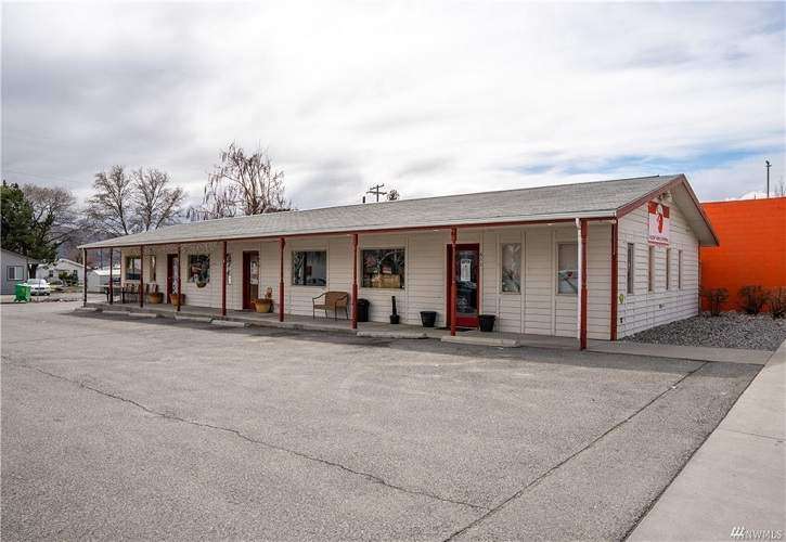 611 Main St, Brewster, WA 98812