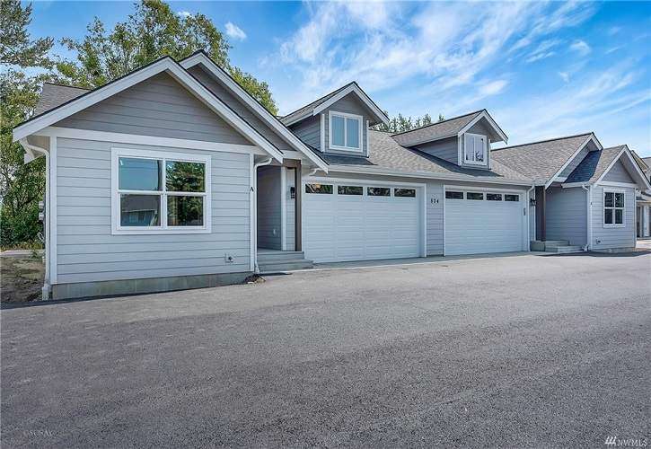 806 Nooksack Ave, Nooksack, WA 98276