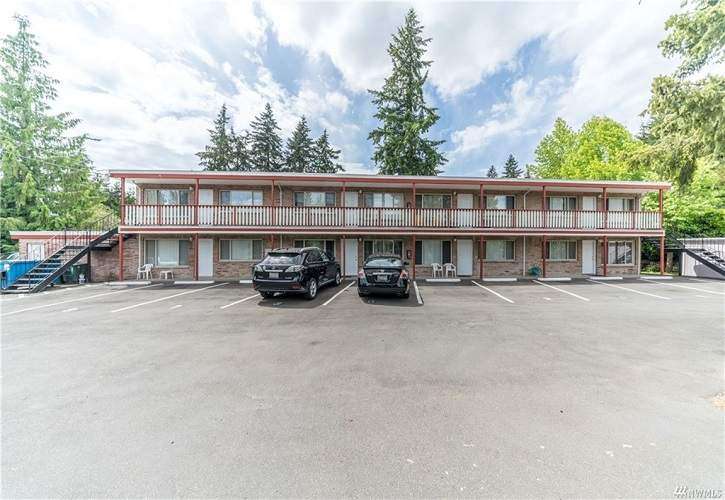 20820 70TH Ave W, Lynnwood, WA 98036