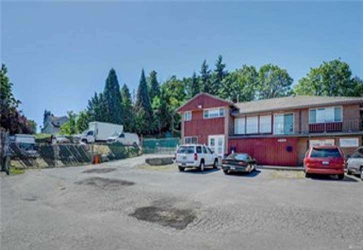 4585 S 134th Place, Tukwila, WA 98168